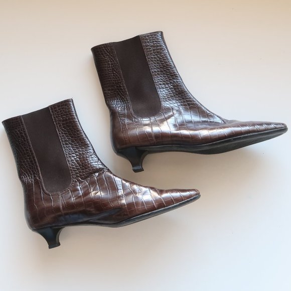 Salvatore Ferragamo Shoes - Designer Salvatore Ferragamo Crocodile Brown Kitten Heel Booties
